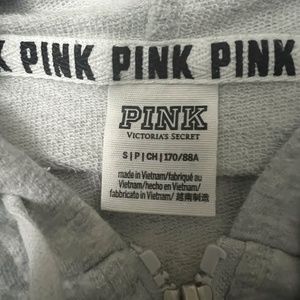 Sweatshirt & hoodies